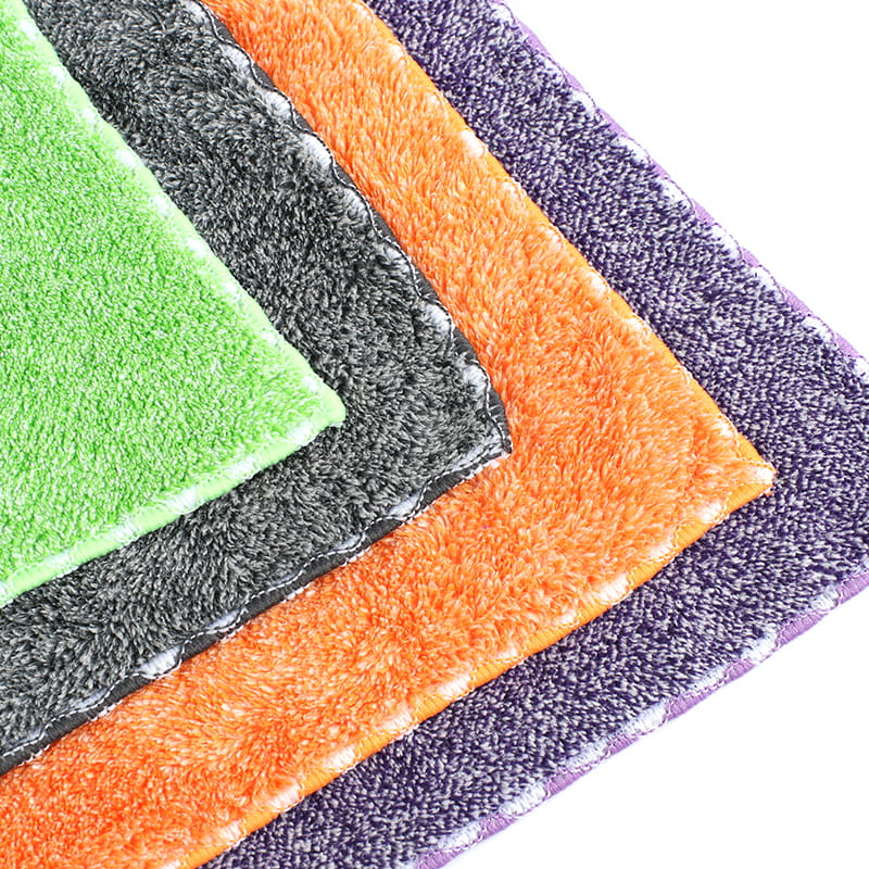 What are the benefits of double-sided car wash towels and how can they improve the cleaning process?